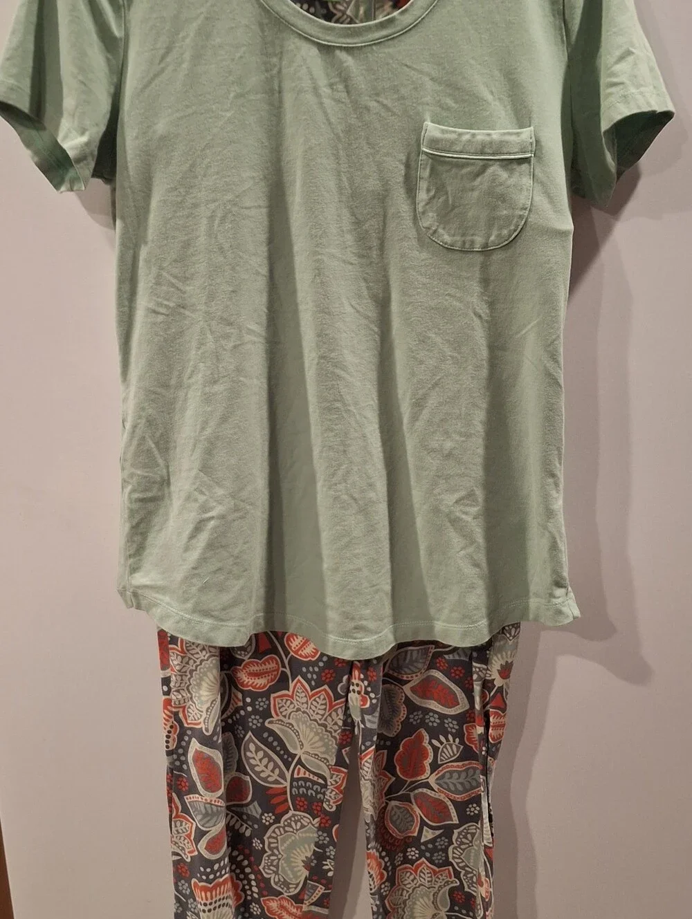 Vera Bradley Sage Green Short Sleeve Pocket Tee With Floral PJ Pants